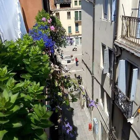 Ca' San Silvestro 2 Terrazze Nel Cuore Di