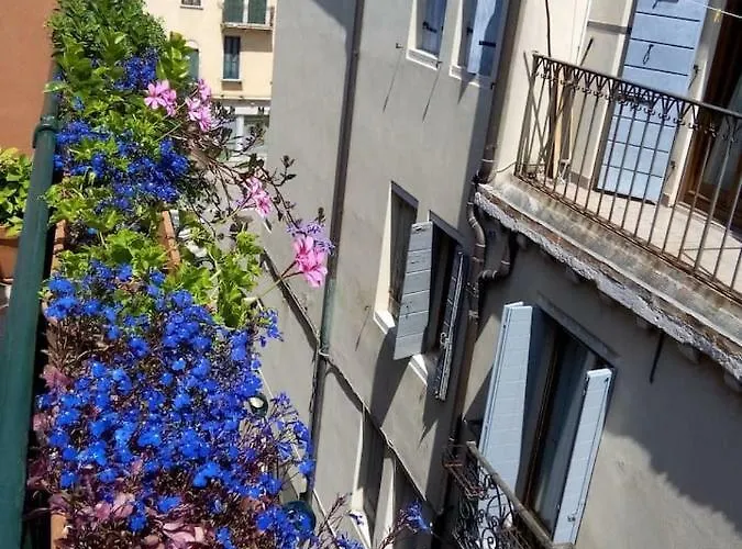 Ca' San Silvestro 2 Terrazze Nel Cuore Di *