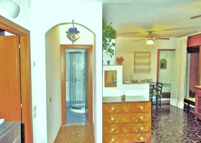 Ca' San Silvestro 2 Terrazze Nel Cuore Di Venezia