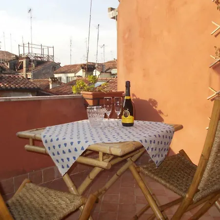 Ca' San Silvestro 2 Terrazze Nel Cuore Di * Venedig